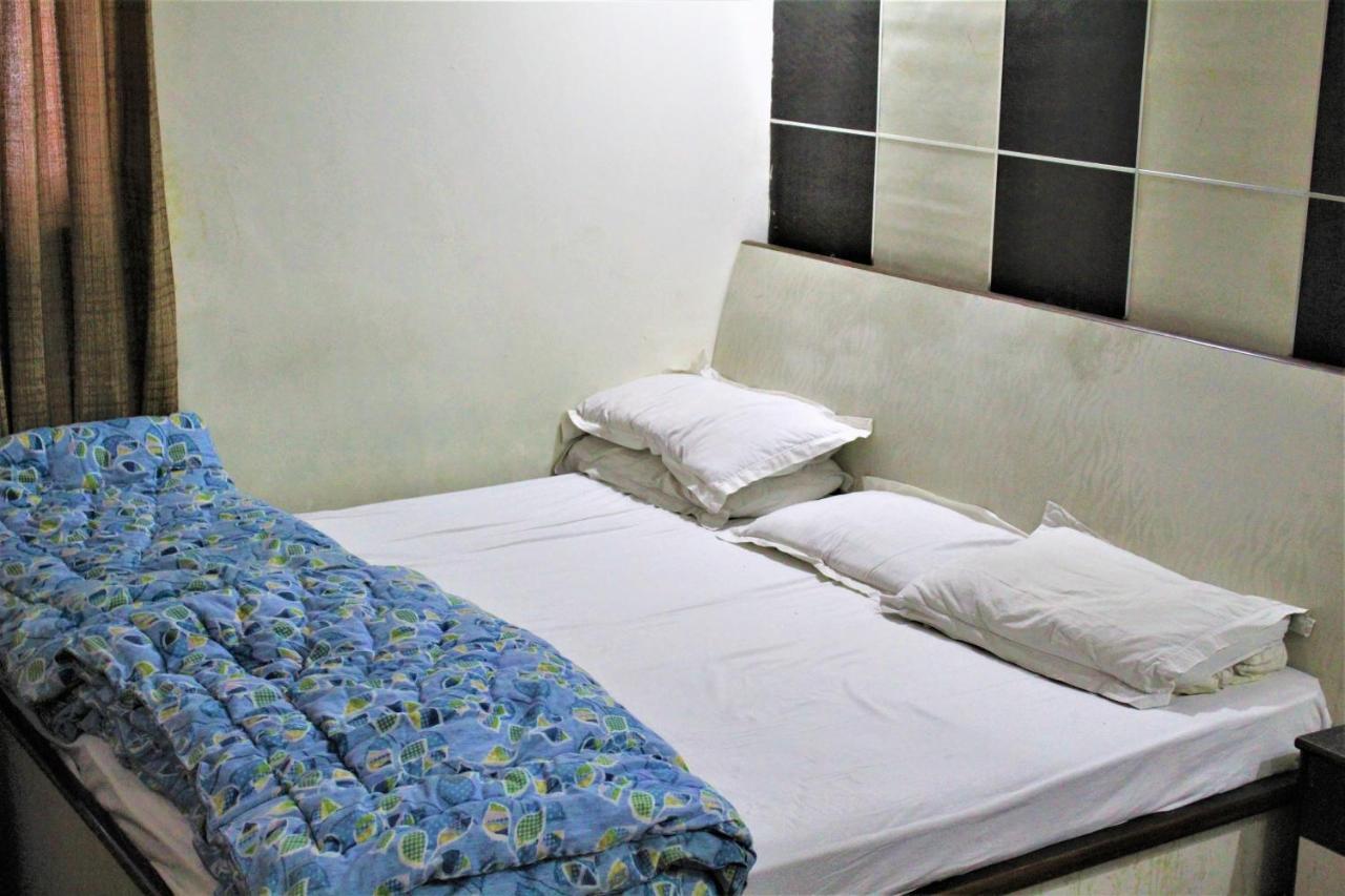 Central Guest House , Walk In Dargah & Markaz Nova Deli Exterior foto