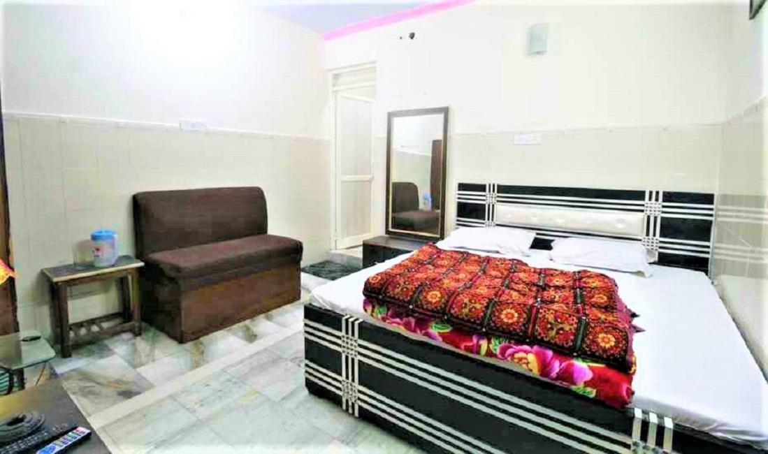 Central Guest House , Walk In Dargah & Markaz Nova Deli Exterior foto